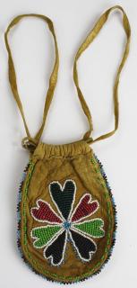 Appraisal: Small Makota type bead decorated small hide bag Floral pattern