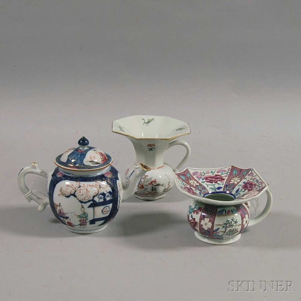 Appraisal: Three Chinese Export Porcelain Items a bow porcelain cup with