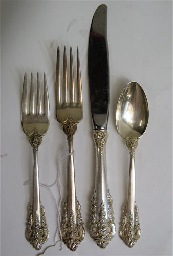 Appraisal: WALLACE STERLING SILVER FLATWARE SET pieces in the Grand Baroque