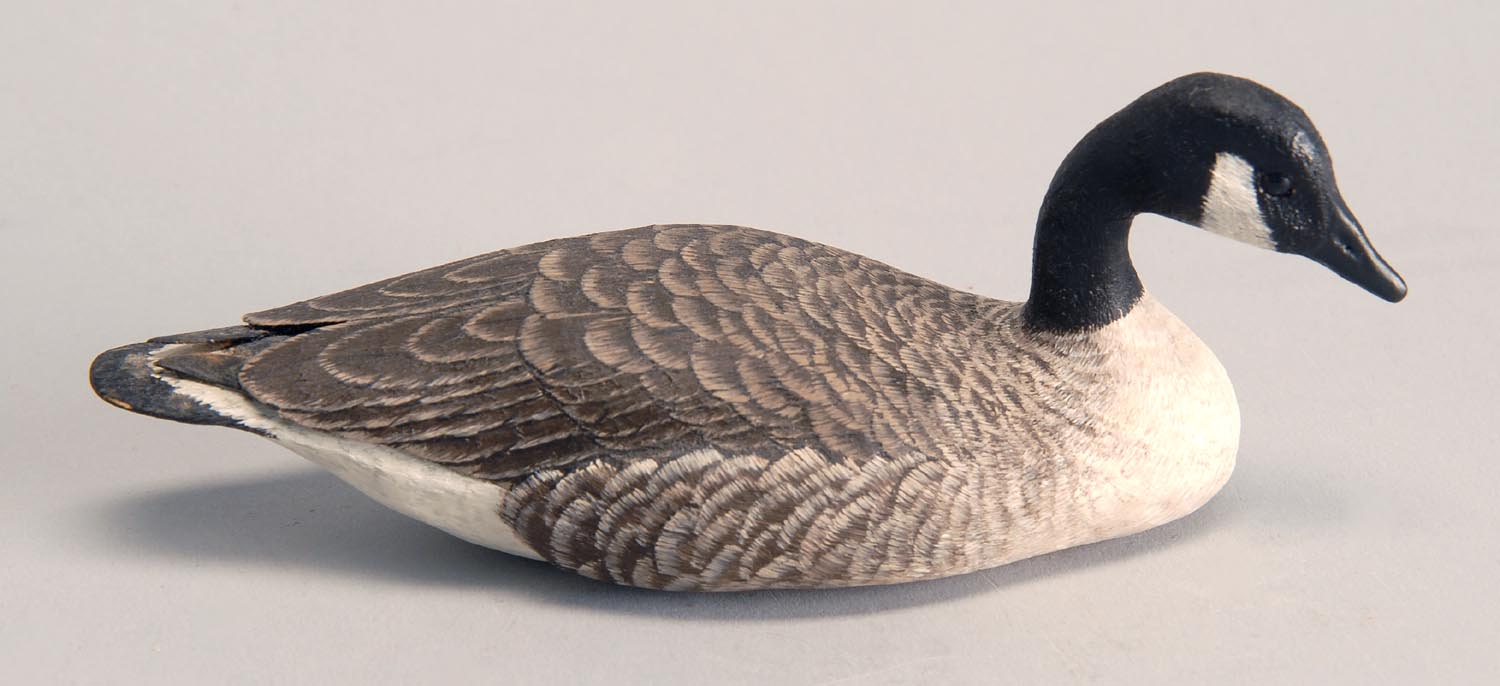 Appraisal: MINIATURE CANADA GOOSE by Cindy Lewis and Mark Holland Glass