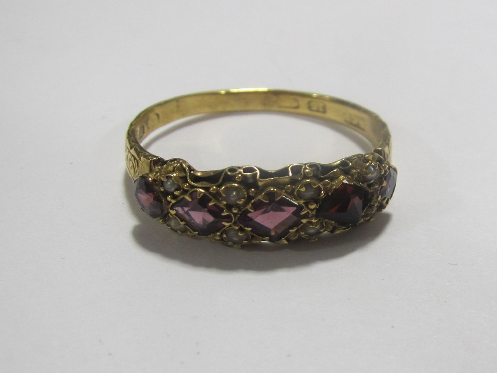 Appraisal: Victorian ct gold amethyst and seed pearl set dress ring