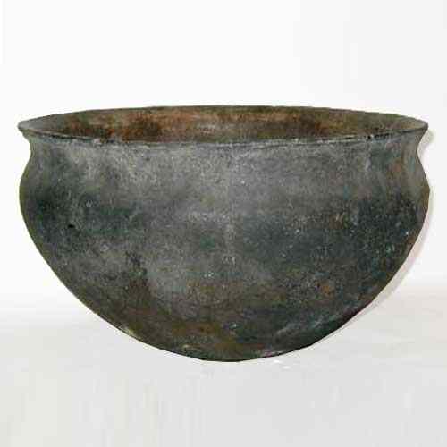 Appraisal: A Mexican Huastecos Indian Brown Pottery Water Olla circa of