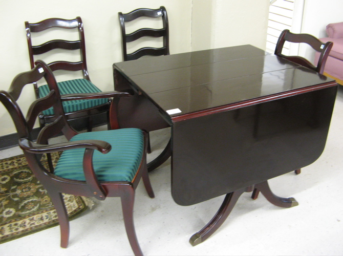 Appraisal: FEDERAL STYLE MAHOGANY DINING TABLE AND CHAIR SET American mid