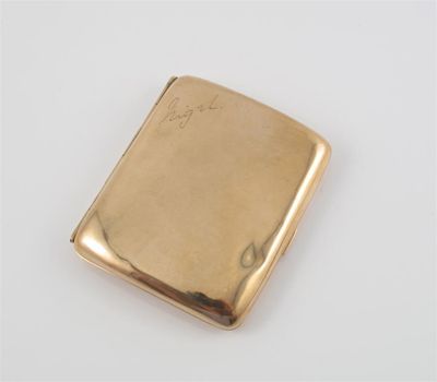 Appraisal: A ct gold rectangular curved cigarette case With various miliary