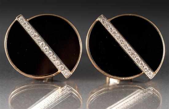 Appraisal: Pair of K yellow gold diamond and onyx geometric post