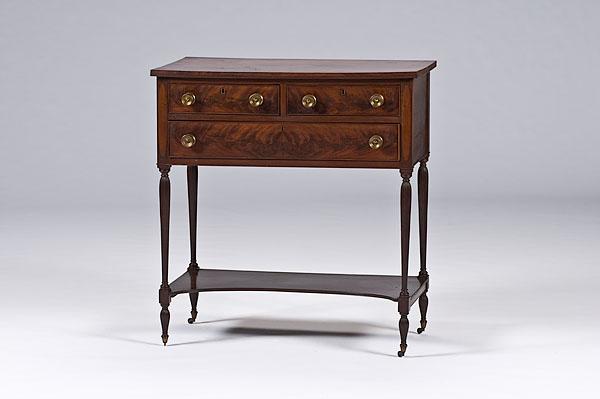 Appraisal: NEW YORK MAHOGANY CHAMBER DRESSING TABLE New York ca -