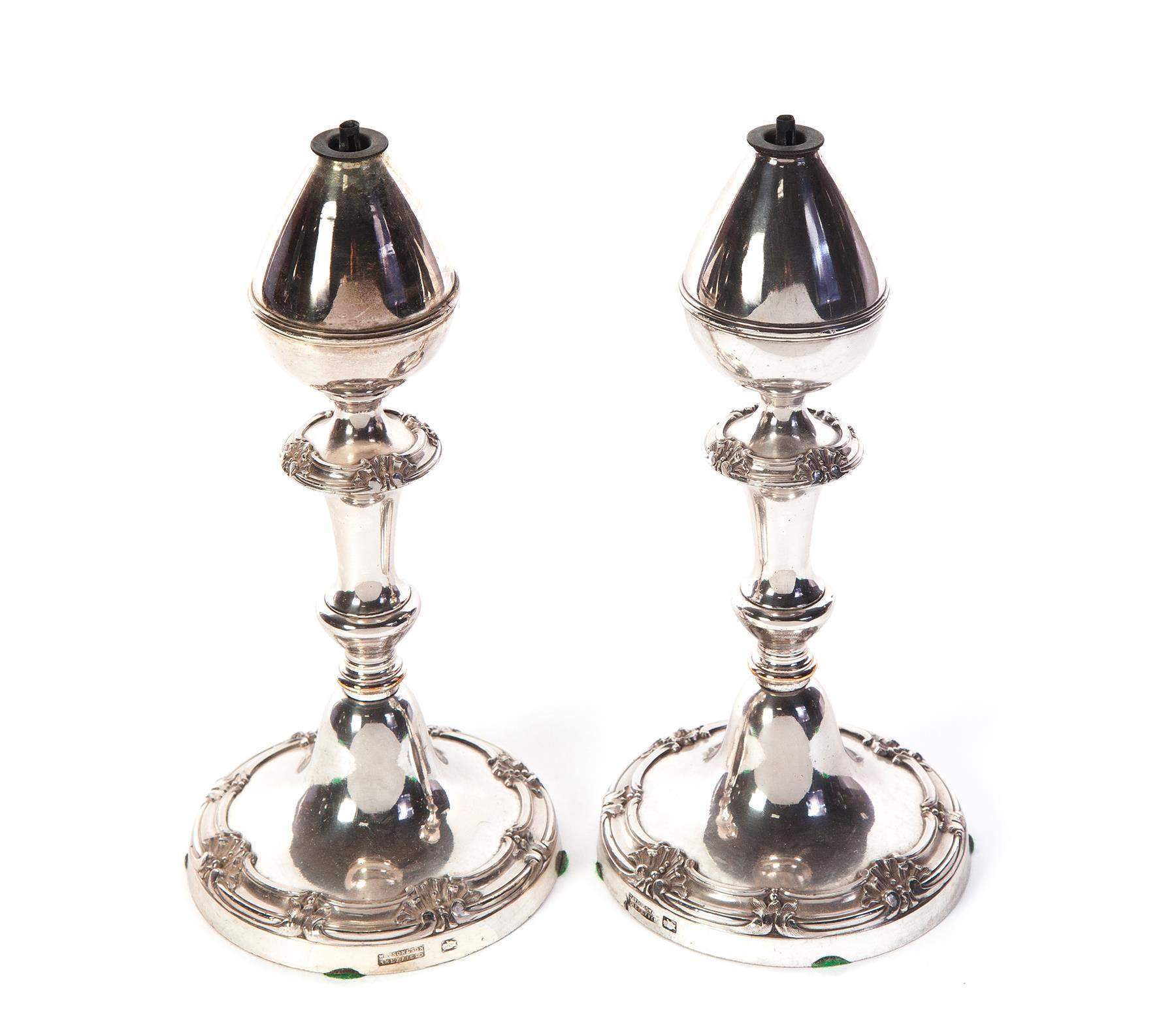 Appraisal: PAIR OF SHEFFIELD OIL LAMPS Mid th century Silver plate