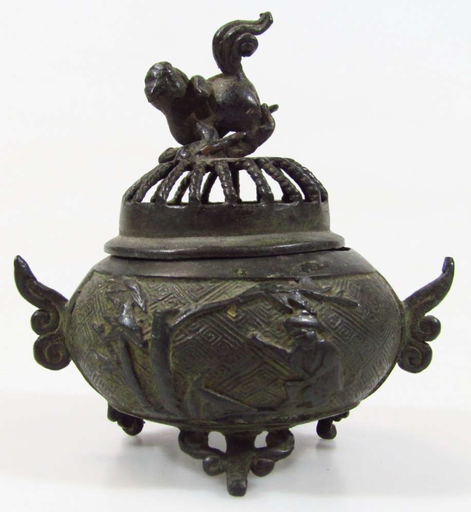 Appraisal: A thC bronze censer of small proportion the compressed circular