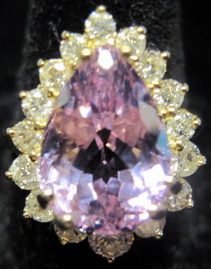 Appraisal: karat yellow gold diamond and kunzite ringPear shape kunzite approximately