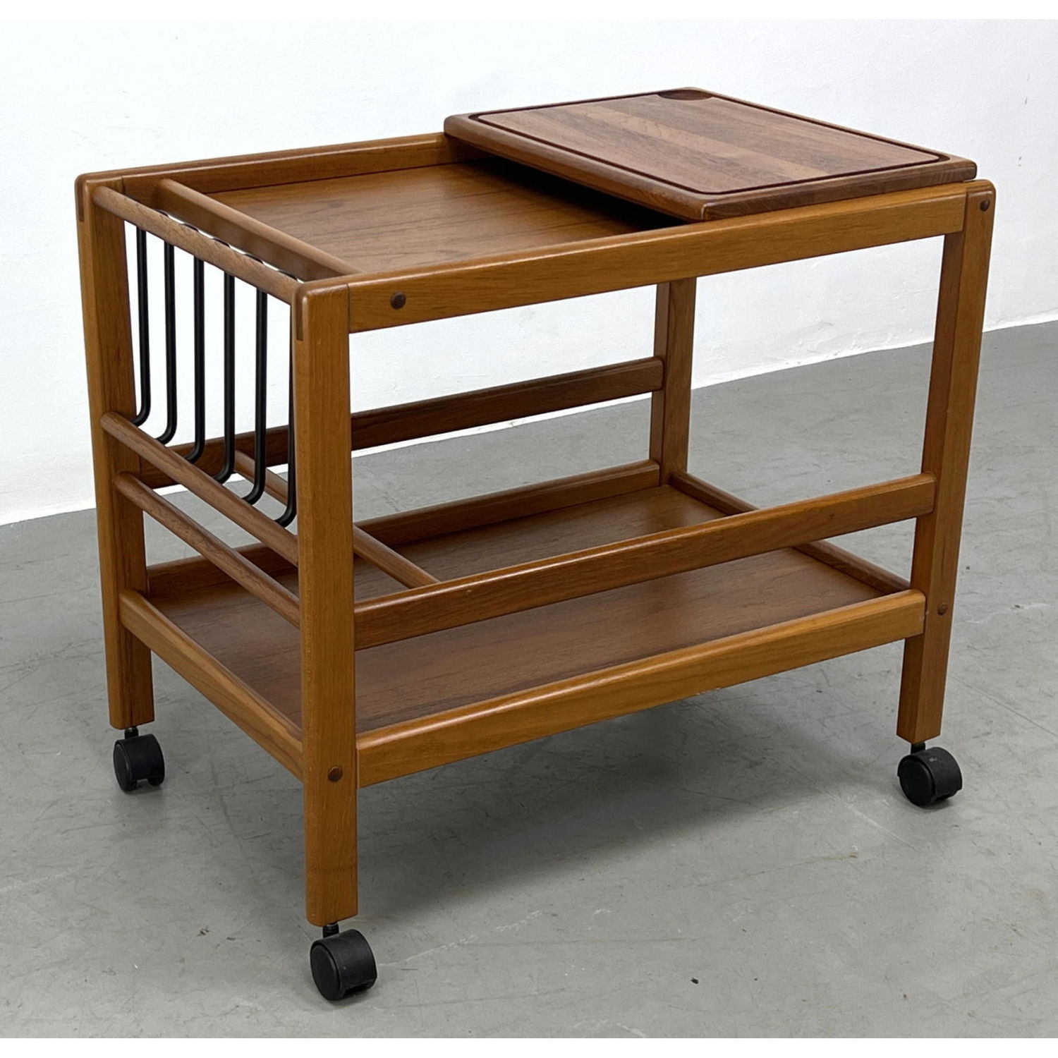 Appraisal: Danish Modern Bar cart Server with Cutting Board Dimensions H