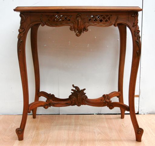 Appraisal: A Louis XV style occasional table cms long cms wide