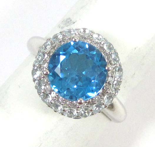 Appraisal: BLUE TOPAZ DIAMOND AND WHITE GOLD RING The k white