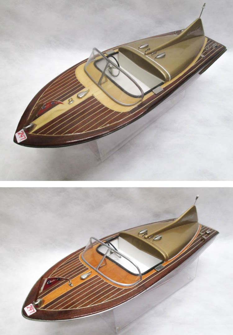 Appraisal: A PAIR OF HISTORIC SPEEDBOAT MODELS Chris-Craft Cobra hand built