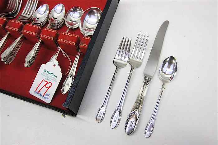 Appraisal: PIECE INTERNATIONAL SILVER FLATWARE SET plus storage case Flatware in