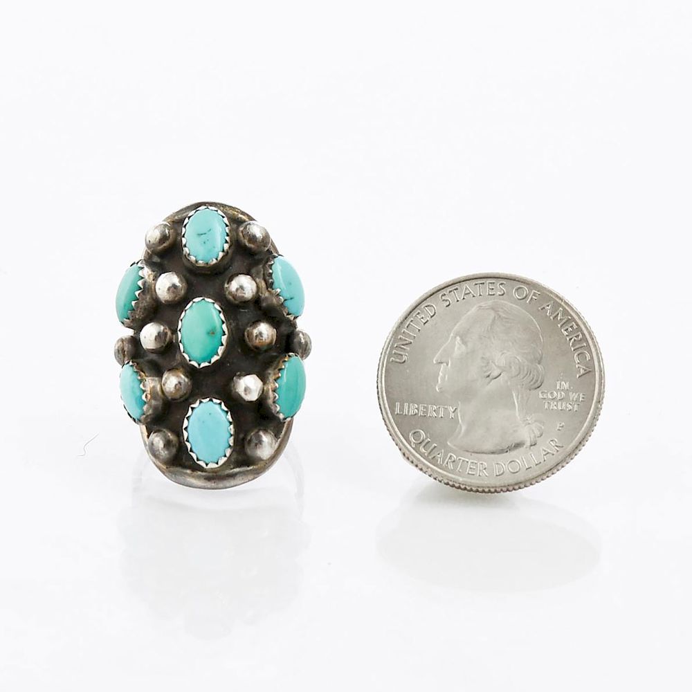 Appraisal: NATIVE AMERICAN TURQUOISE SILVER CLUSTER RING Stone inlay Total approx