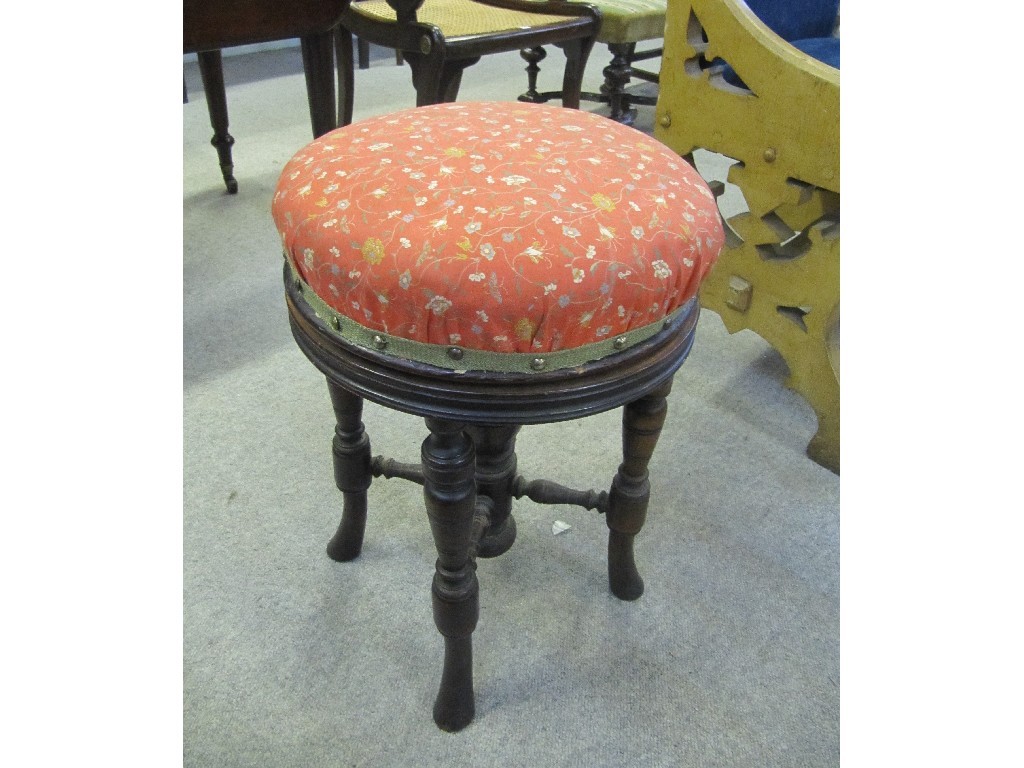 Appraisal: Late Victorian mahogany revolving piano stool