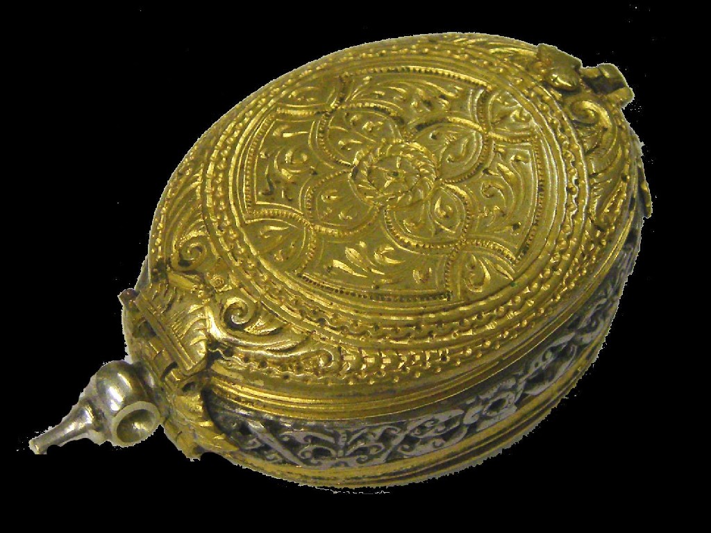 Appraisal: Early oval Continental gilt metal watch case applied with silver