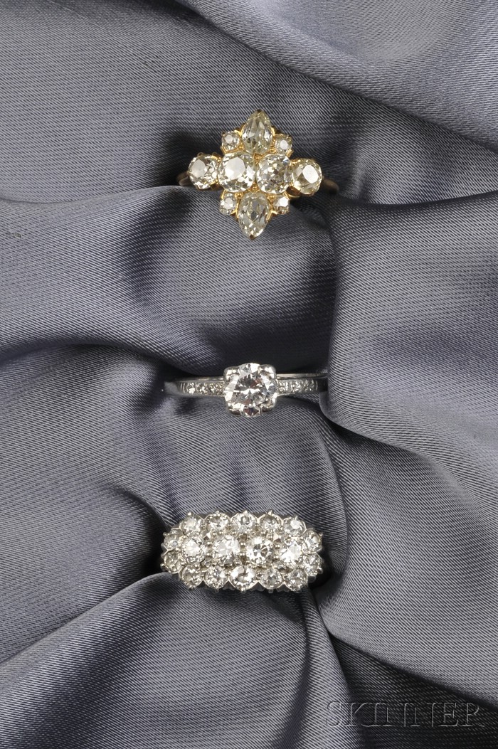 Appraisal: Three Diamond Rings set with a transitional- various old mine-