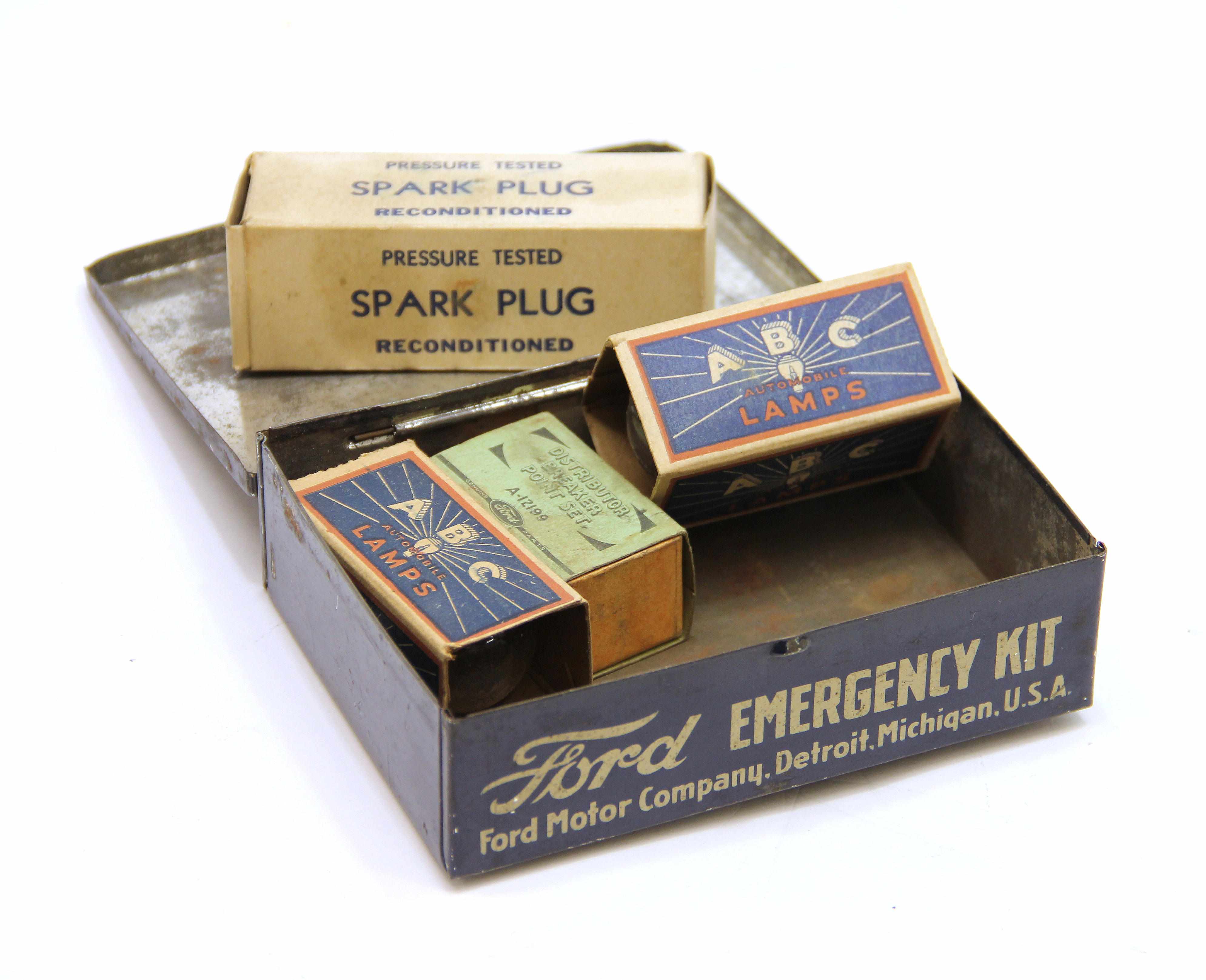 Appraisal: A Ford Model T Emergency Kit c s consisting of