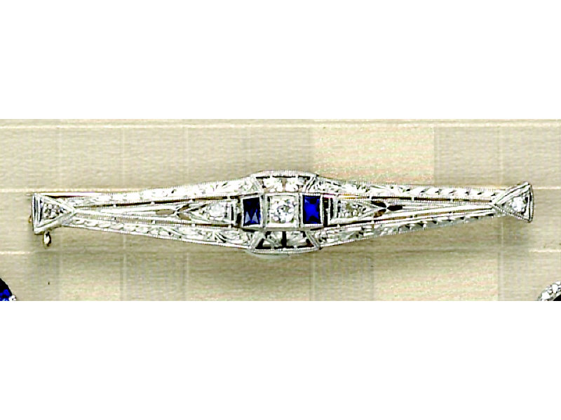 Appraisal: DIAMOND BAR PIN k white gold art deco brooch set