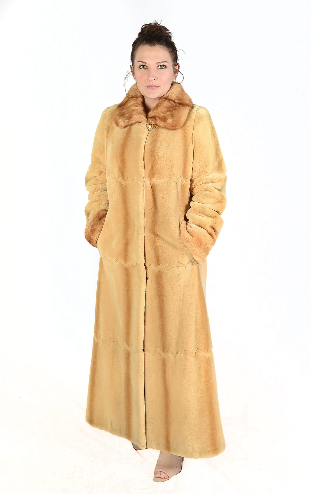 Appraisal: FULL-LENGTH SHEARED BEAVER COAT WITH MINK CUFFS COLLAR Really beautiful