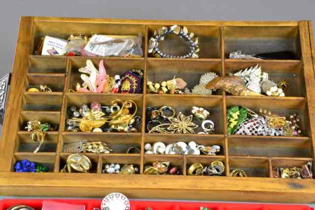 Appraisal: over Pcs Large Lot of Costume JewelryVarious types colors and