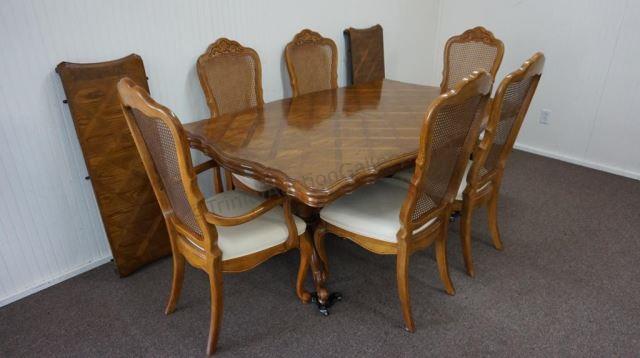 Appraisal: 's Queen Anne style double pedestal formal dining table with