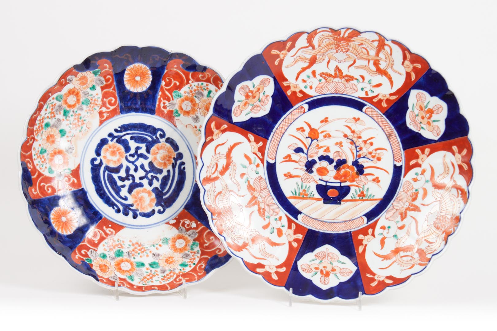 Appraisal: Two Japanese Imari porcelain chargers late th century and in