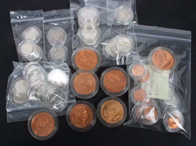 Appraisal: Selection of United States silver and bronze coins comprising face