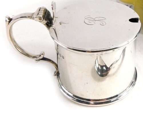 Appraisal: A George V silver mustard pot by Edward Barnard and