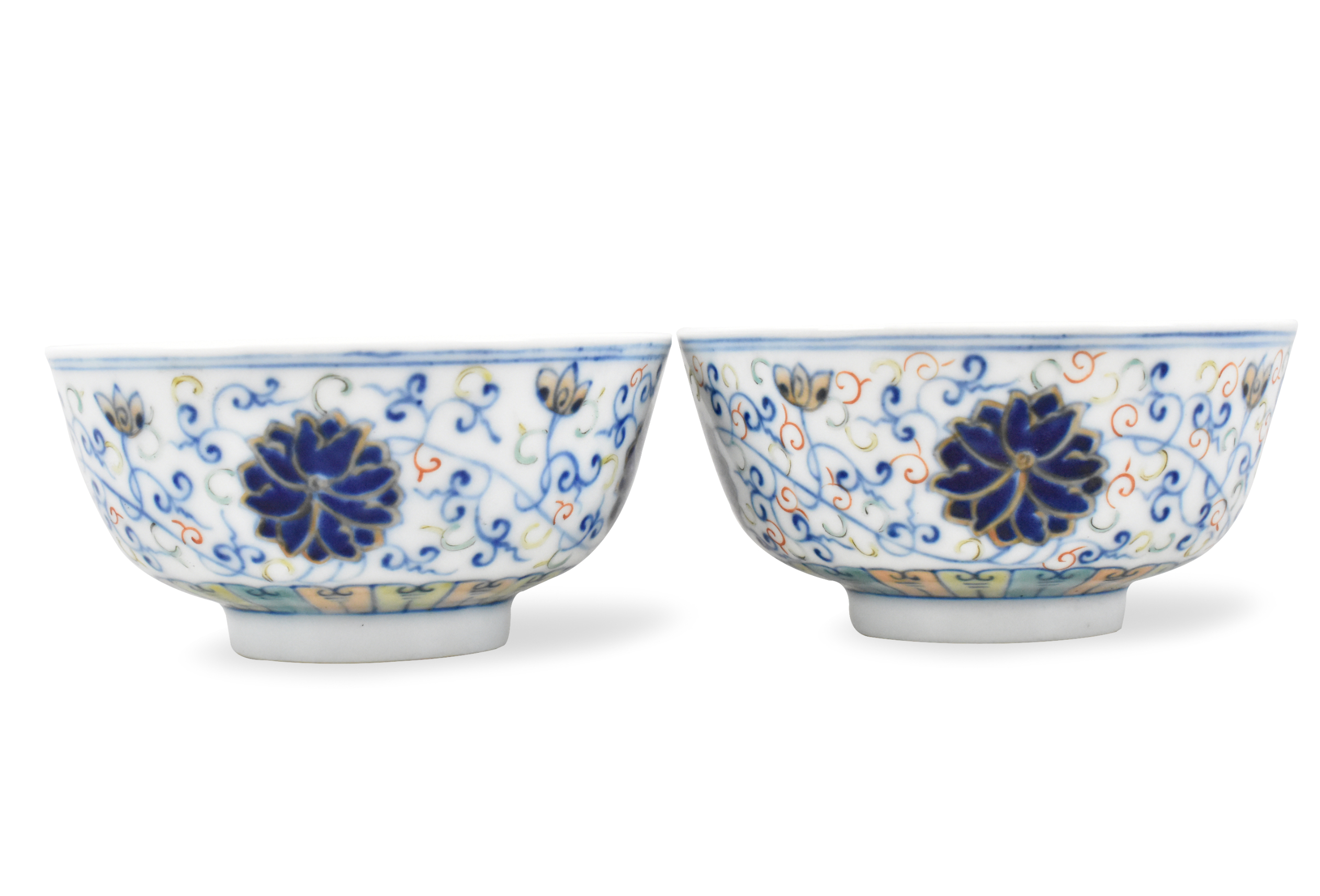 Appraisal: A pair of Chinese scrolling lotus bowls dating from the