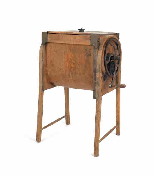 Appraisal: M Brown Co Wapakepeta Ohio bentwood churn ca h