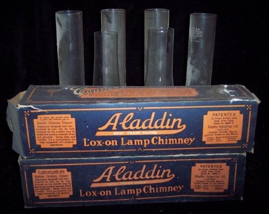 Appraisal: A quantity of Aladdin and other lamp chimneys