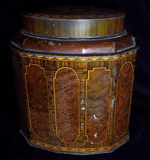 Appraisal: William Crawford and Son Satinwood tea caddy cm wide manufacturer