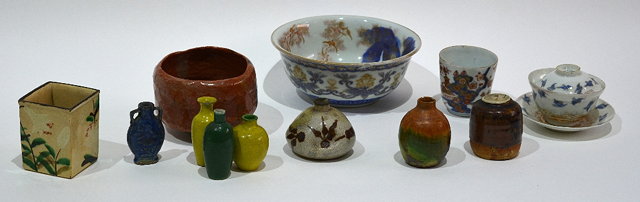 Appraisal: A small group of Japanese piecesto include an Oribe small