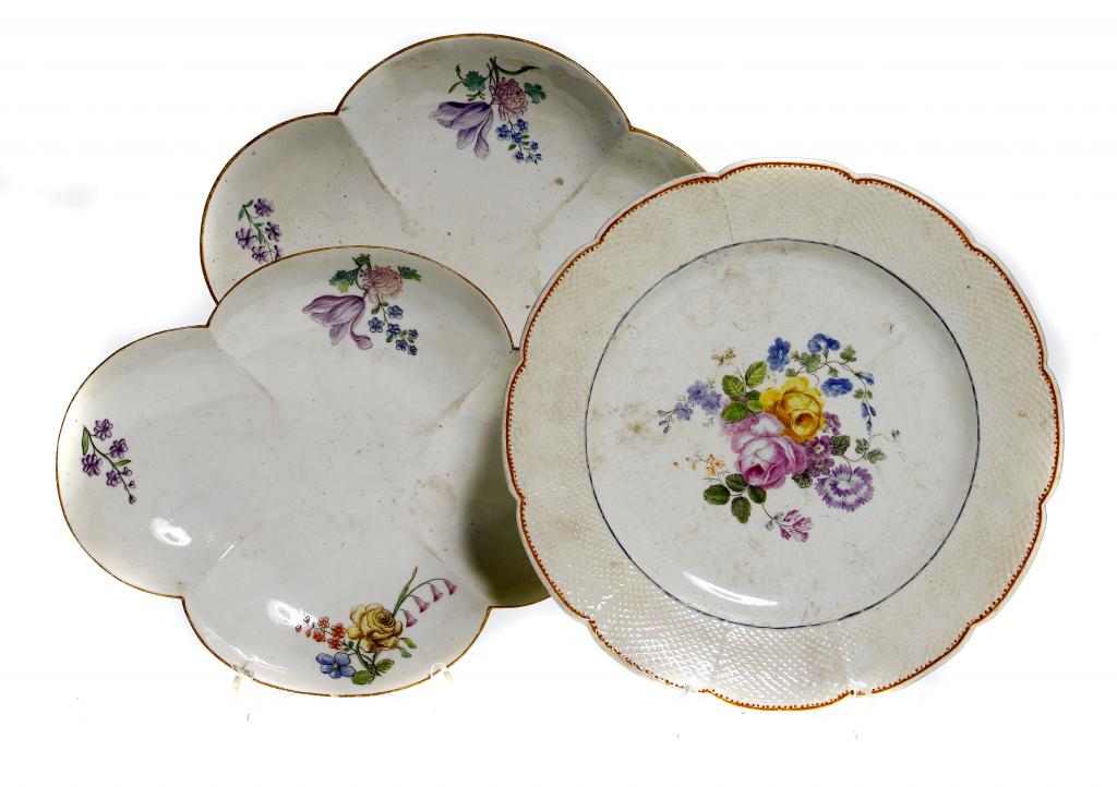 Appraisal: A PAIR OF CHANTILLY QUATRELOBED OVAL DISHES enamelled with two