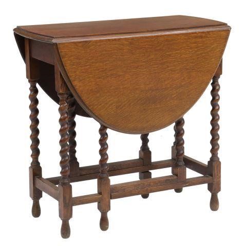 Appraisal: English oak drop-side table mid th c the drop sides