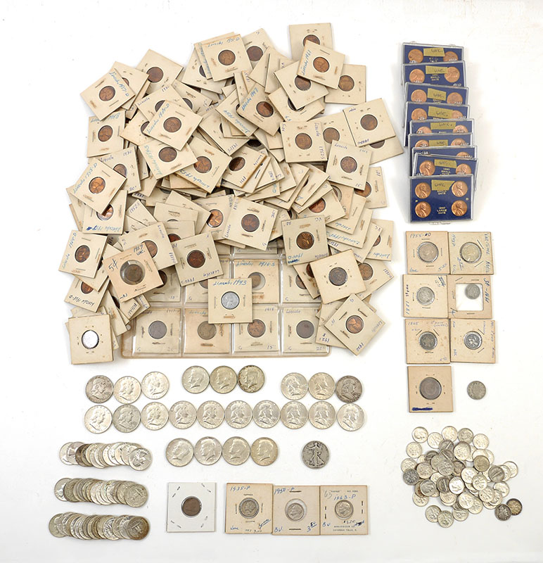 Appraisal: LARGE COLLECTION OF US COINS An assembled collection of ungraded