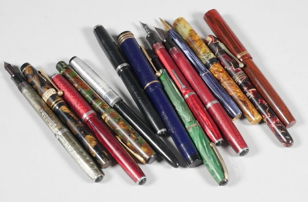 Appraisal: pcs fountain pen mechanical lead pencil lot Pen manufacturers include