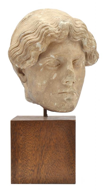 Appraisal: AN ANTIQUE MARBLE BUST OF A WOMAN TH CENTURY