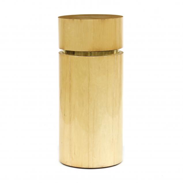 Appraisal: VINTAGE MAPLE AND BRASS DISPLAY PEDESTAL Circa bird's-eye-maple veneers with