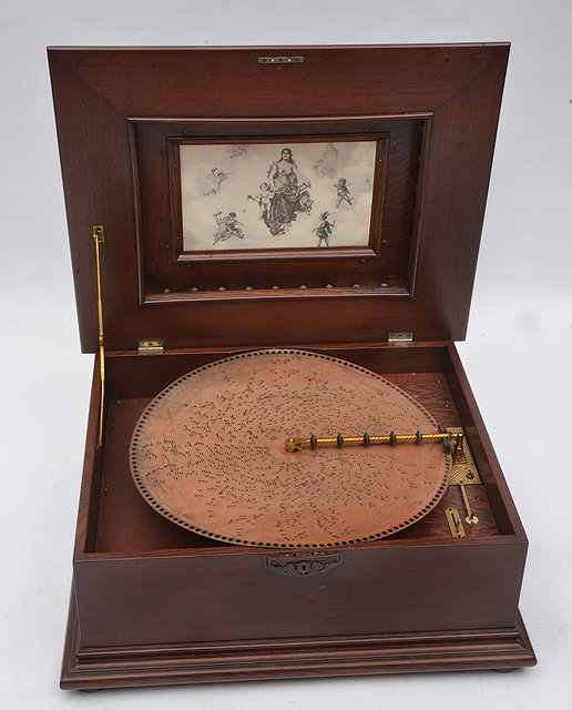 Appraisal: A LATE TH CENTURY TABLE TOP POLYPHON cm wide together