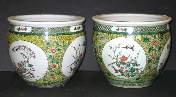 Appraisal: A pair of famille verte enameled porcelain planters Each of