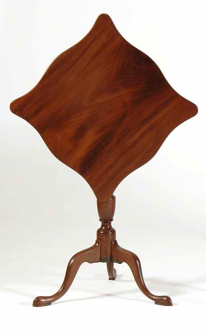 Appraisal: ANTIQUE AMERICAN TIP-TOP CANDLESTAND Boston Late th CenturyIn mahogany with