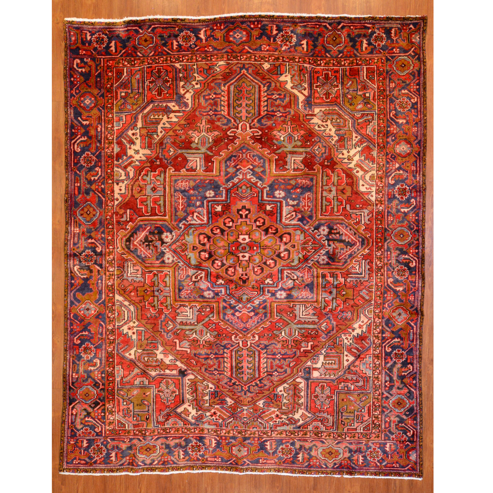 Appraisal: HERIZ RUG PERSIA X Third quarter- th century hand-knotted wool