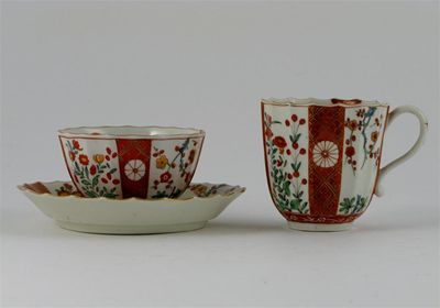 Appraisal: A fluted Worcester trio decorated in the Kakiemon palette with