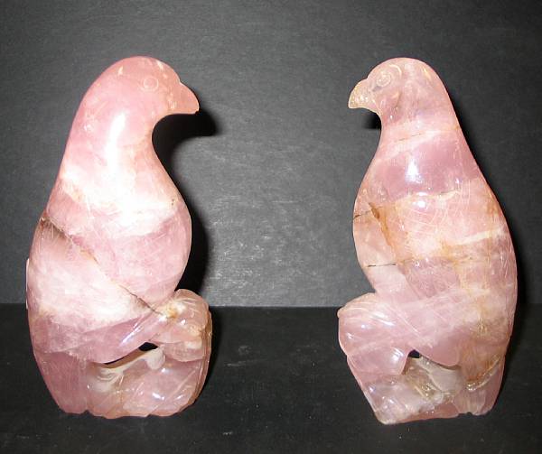 Appraisal: A pair of rose quartz parrots one bird repaired natural