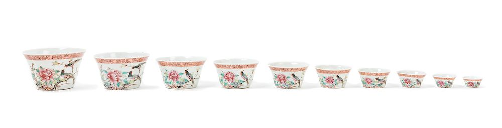 Appraisal: A Set of Ten Chinese Famille Rose Porcelain Cups Tallest