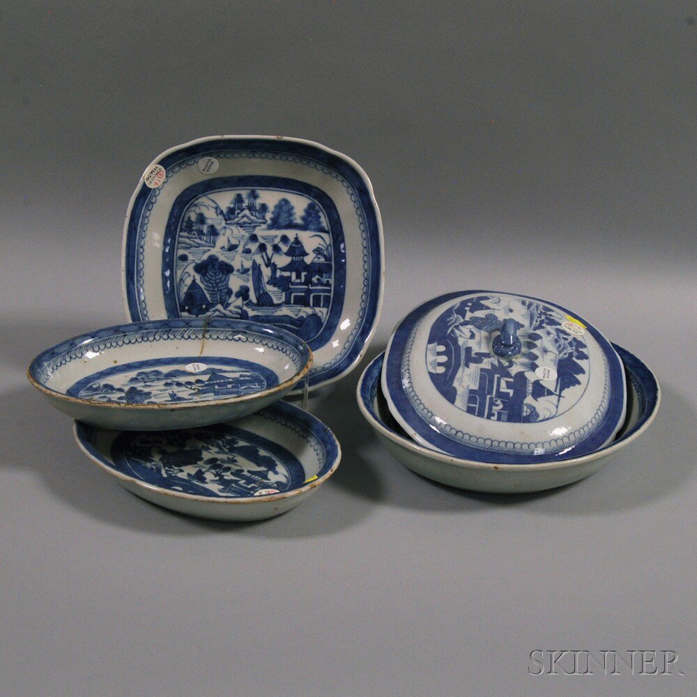 Appraisal: Five Blue and White Canton Porcelain Items China late th