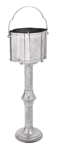 Appraisal: A ST JAMES SILVER PLATED CHAMPAGNE BUCKET ON STAND cm